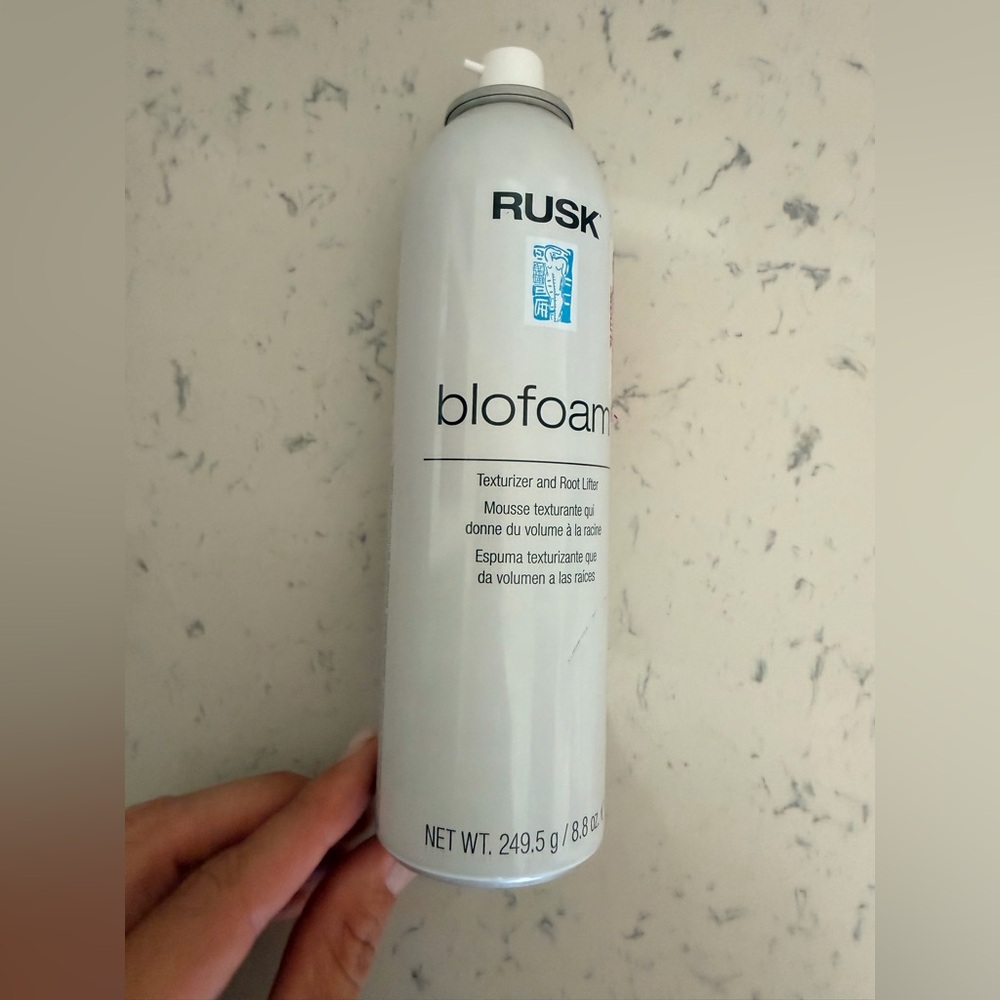 Rusk Blofoam Texturizer and Root Lifter 8.8 oz